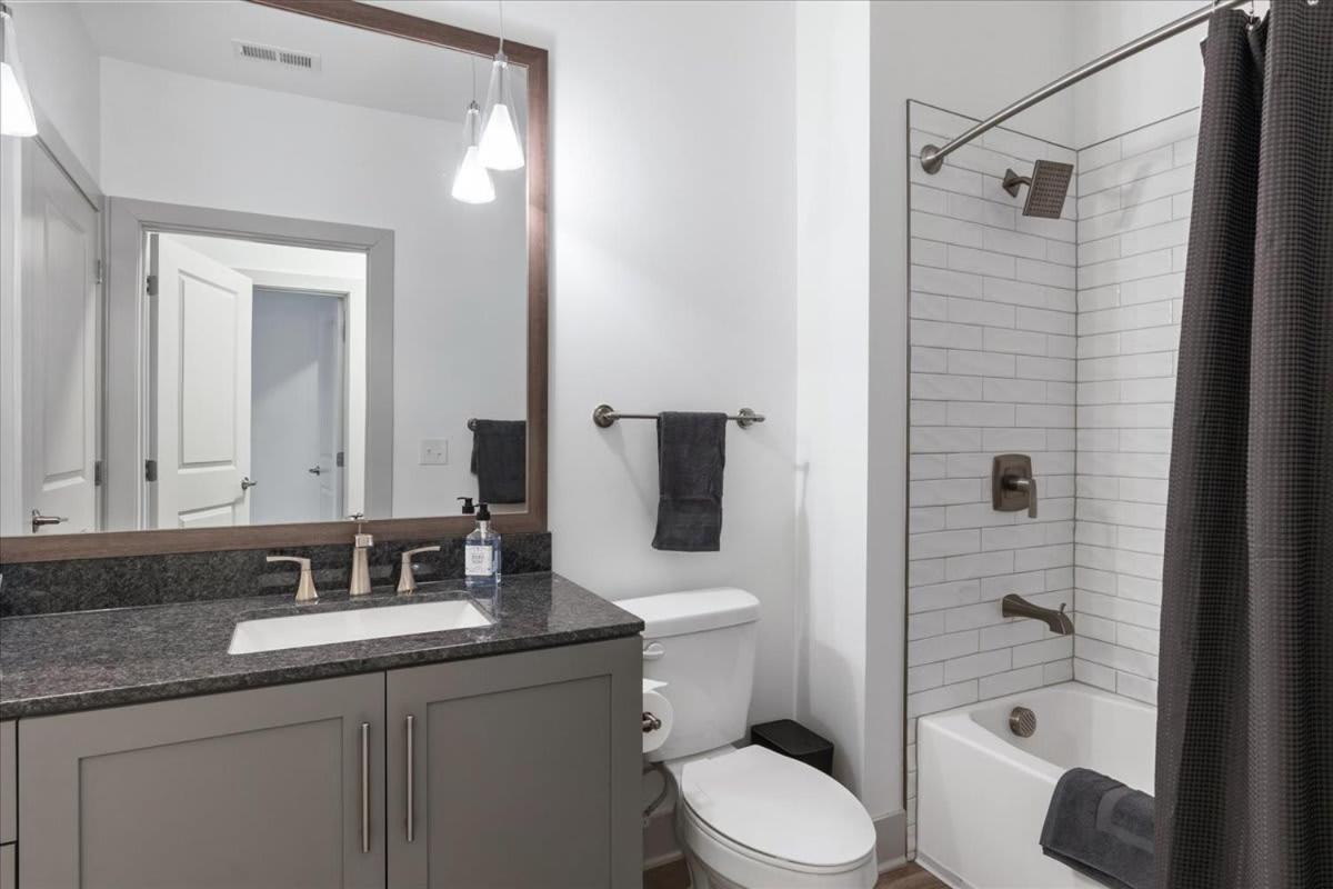 Charming 1Br 1Ba Apartment Near Downtown Цинциннати Экстерьер фото